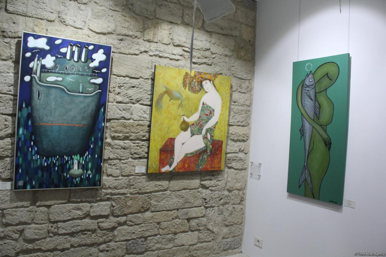 Art Weekend в Баку - открылась выставка "Я – Вода", где течёт память