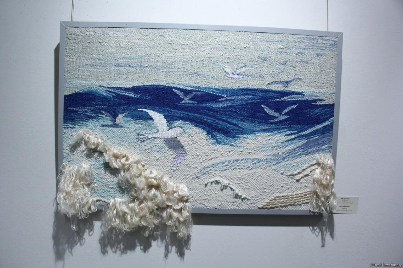 Art Weekend в Баку - открылась выставка "Я – Вода", где течёт память