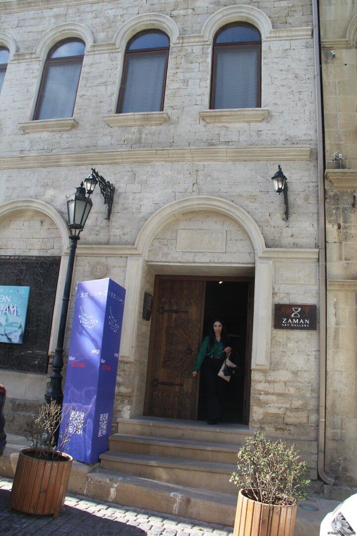 Art Weekend в Баку - открылась выставка "Я – Вода", где течёт память