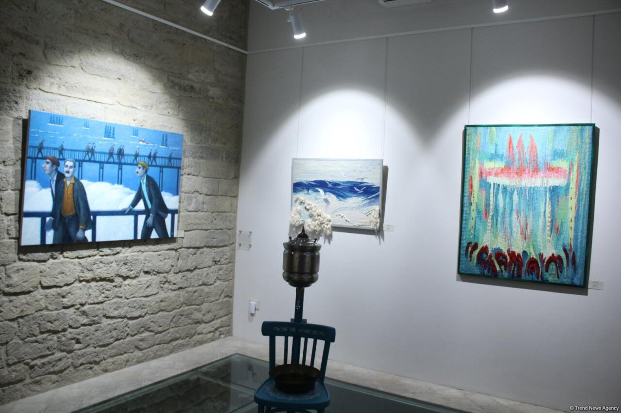 Art Weekend в Баку - открылась выставка "Я – Вода", где течёт память