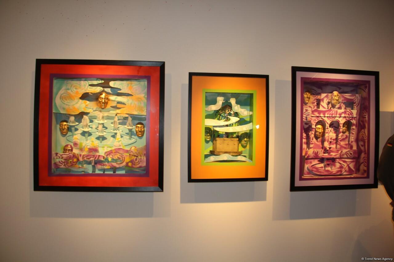 Art Weekend в Баку - открылась выставка "Состояние потока ", отражённый в воде город