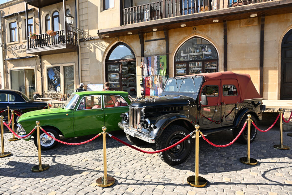 İçərişəhərdə Zeytun Festivalı davam edir