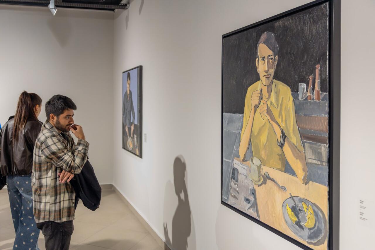 Галерея YAY представила новую персональную выставку молодого художника Моука "Неспешно"