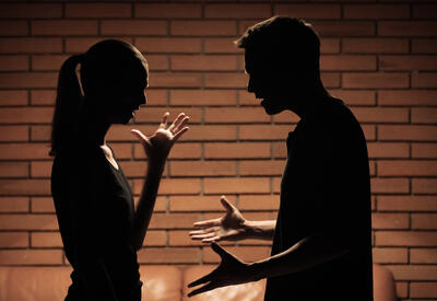 Конфликтолог назвала самые частые ошибки при спорах