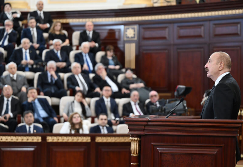 Академиков озадачили: азербайджанской науке пора браться за дело