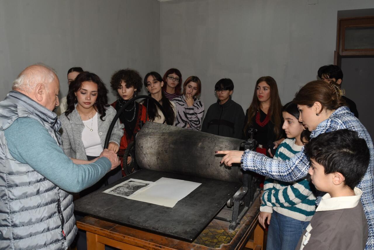 Art Weekend в Баку - в Азербайджанской государственной академии художеств прошли Дни открытых дверей