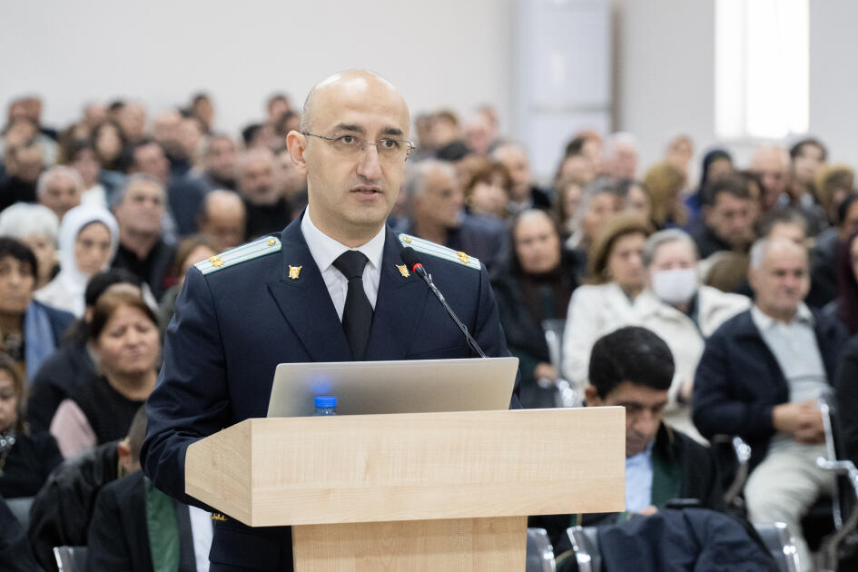 Ermənistan vətəndaşlarının məhkəməsində prokurorların çıxışı başladı