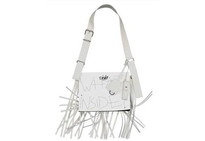 Ведущий «Модного приговора» показал сумку-держатель для книг: <span class="color_red">«Выглядит эффектно!» </span>