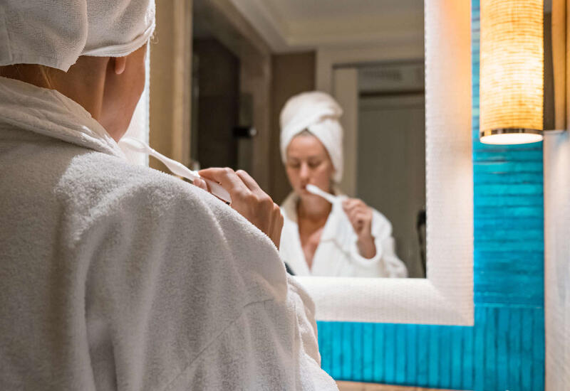 Названы самые распространенные ошибки взрослых при уходе за зубами