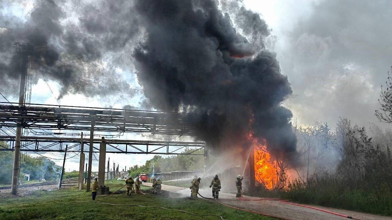 Взрыв на нефтехимическом заводе в Башкирии