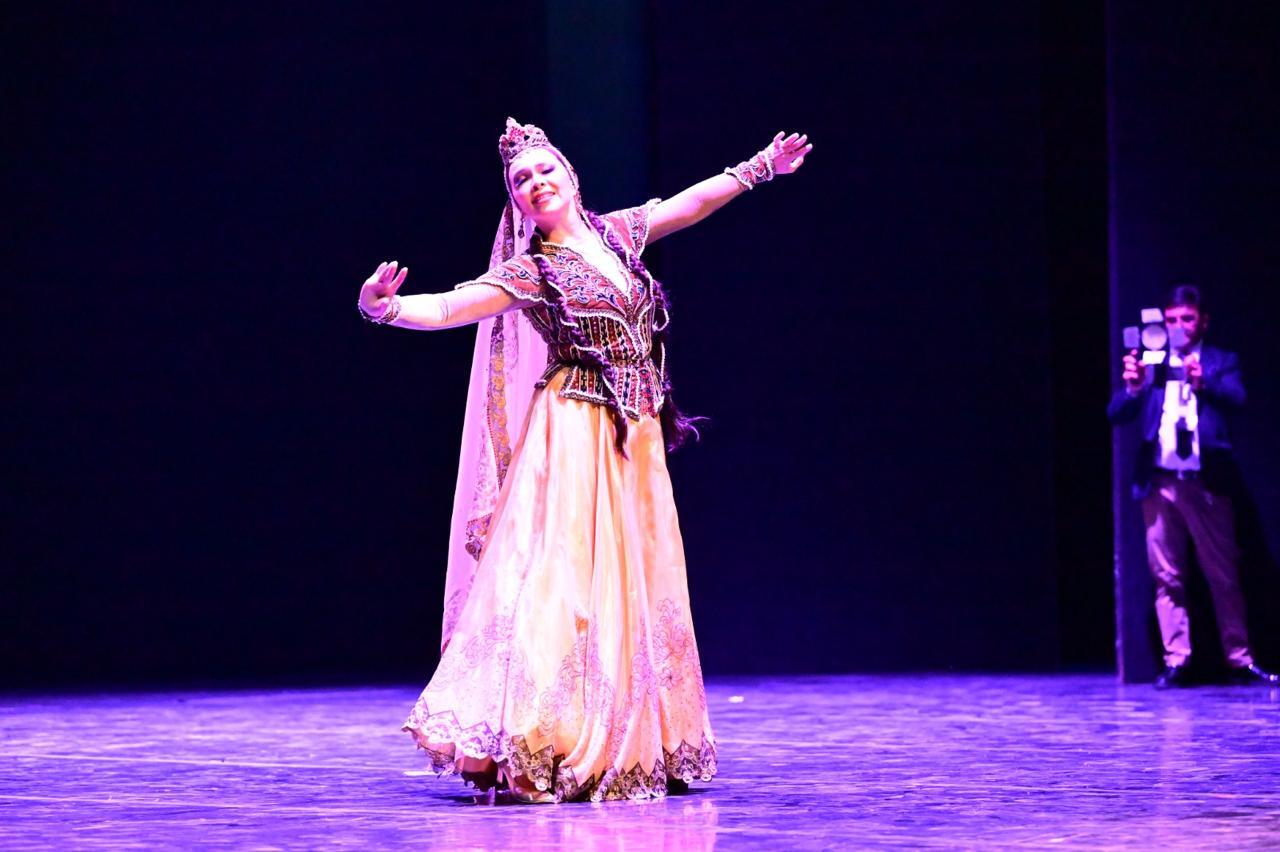 В Анталье состоялись грандиозный концерт мастеров искусства Азербайджана и открытие литературной секции