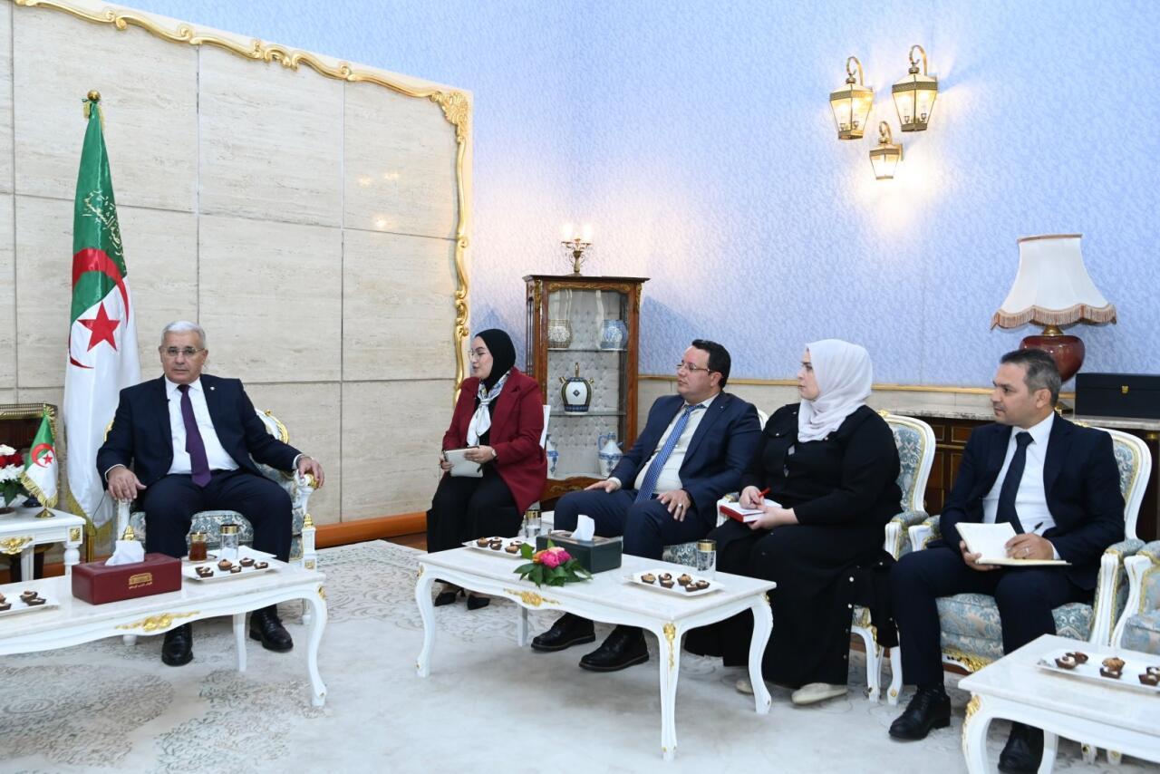 Азербайджан и Алжир обсудили перспективы двусторонних отношений