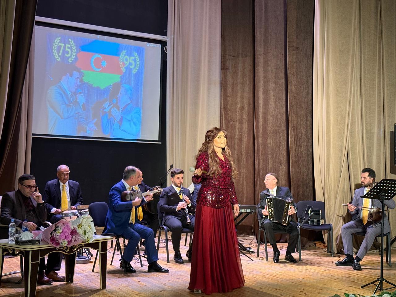 Богатое наследие Мамедбагира Багирзаде - певец с неповторимым тембром голоса и высоким чувством стиля