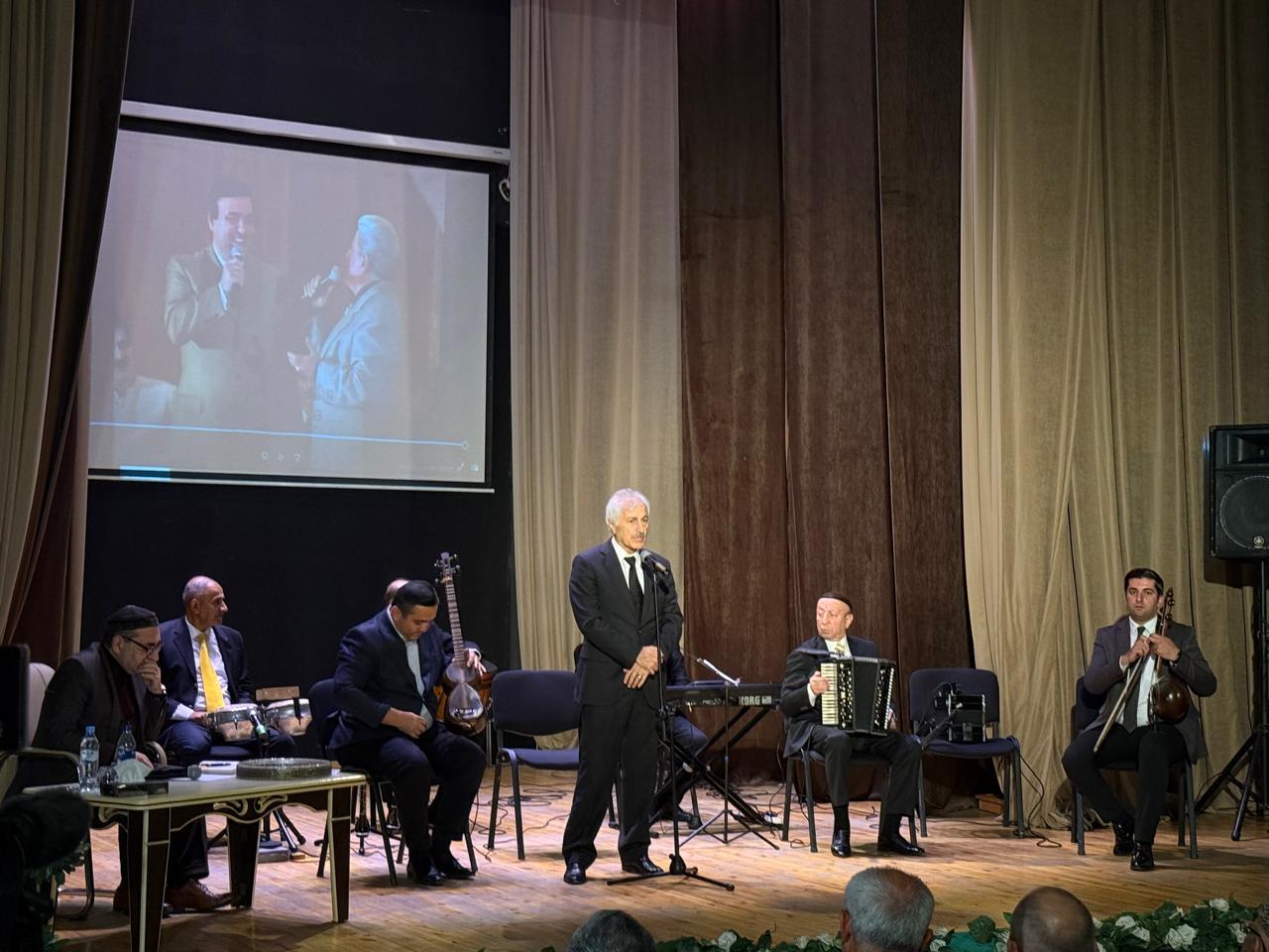 Богатое наследие Мамедбагира Багирзаде - певец с неповторимым тембром голоса и высоким чувством стиля