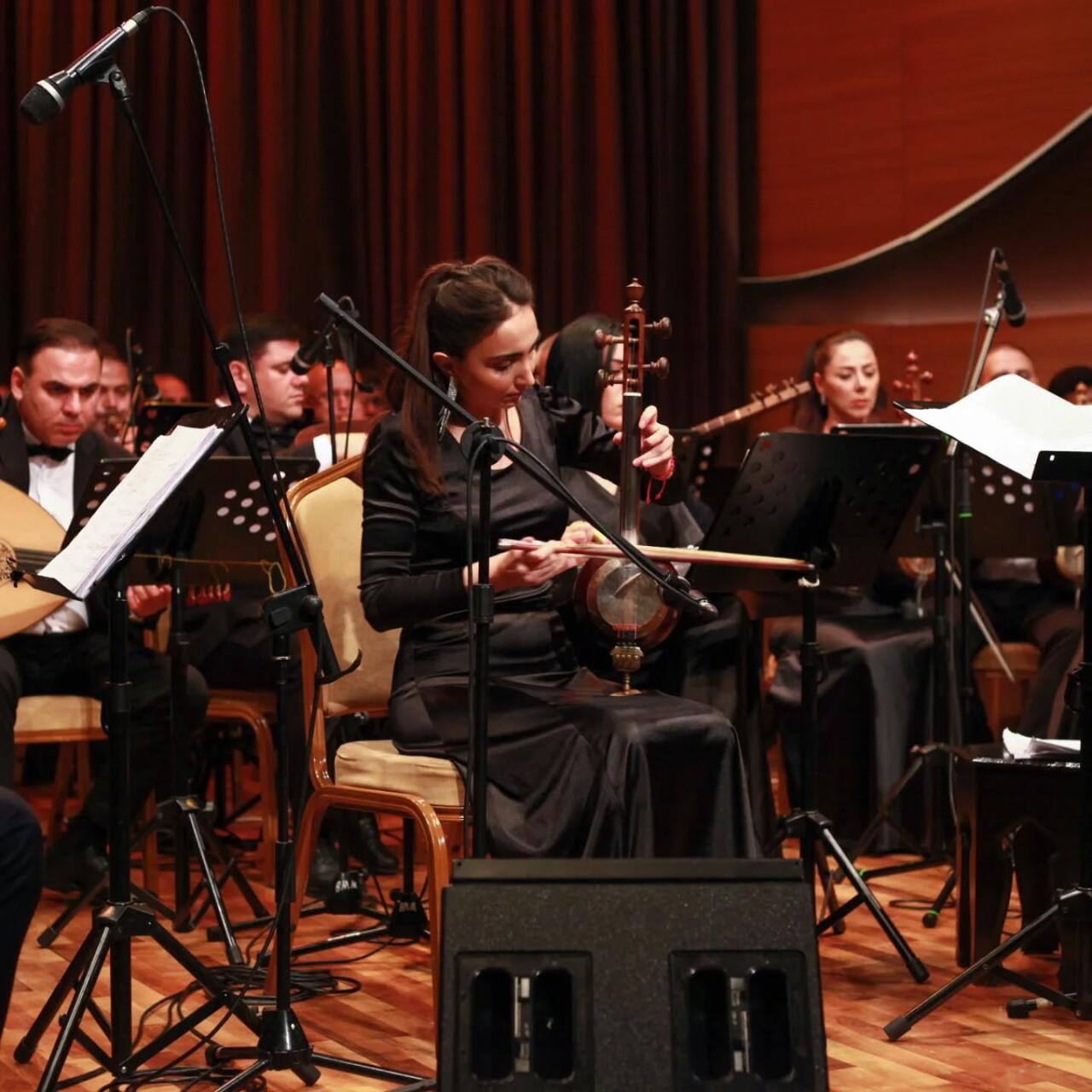 Когда звучит душа Азербайджана - вечер народной музыки