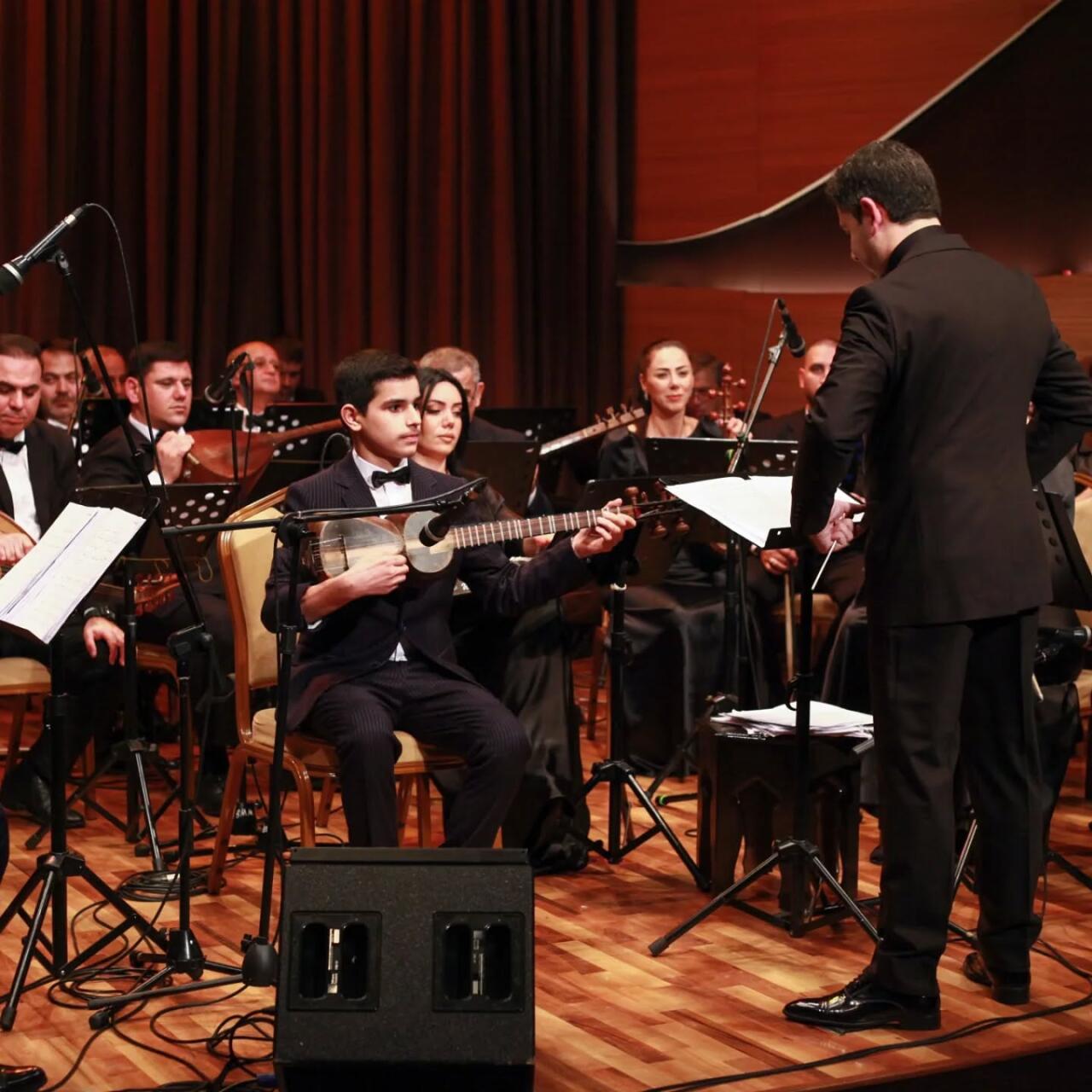 Когда звучит душа Азербайджана - вечер народной музыки