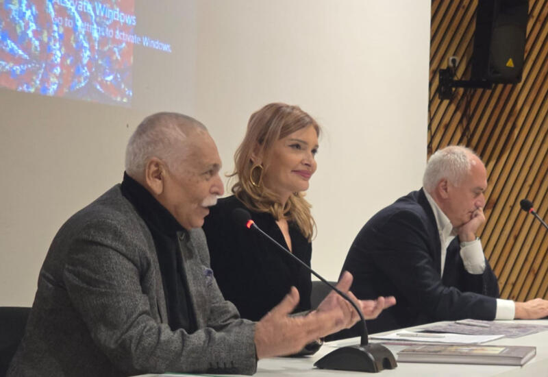 В Болниси открылась персональная выставка Арифа Гусейнова «Узелки времени»