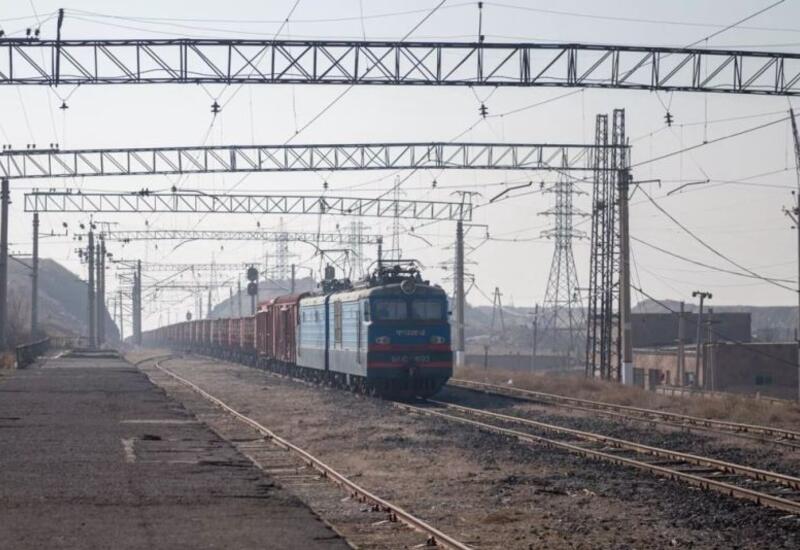 В Армении начали получать плюсы от поражения в войне - в канун юбилея Победы Азербайджана