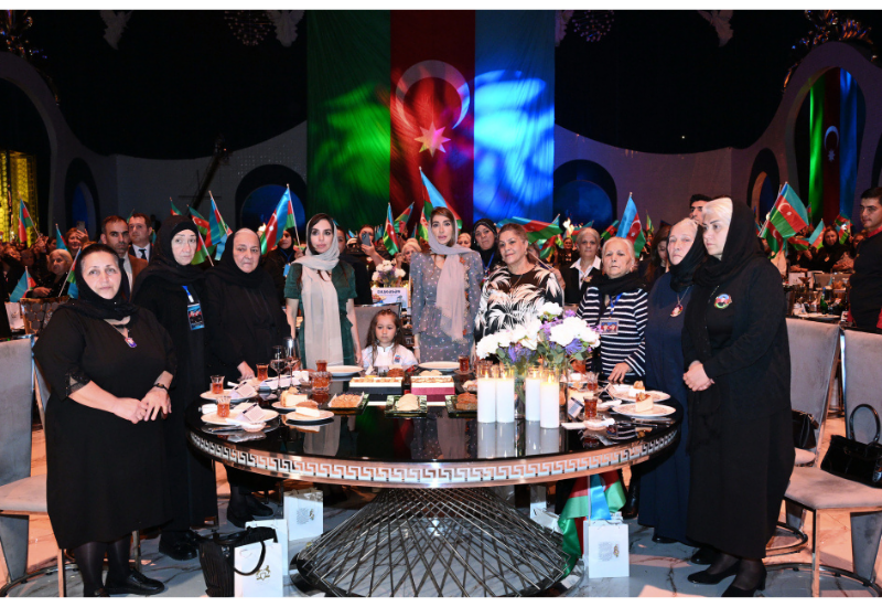 С участием матерей шехидов состоялось мероприятие, посвященное 5-летию Победы в Отечественной войне