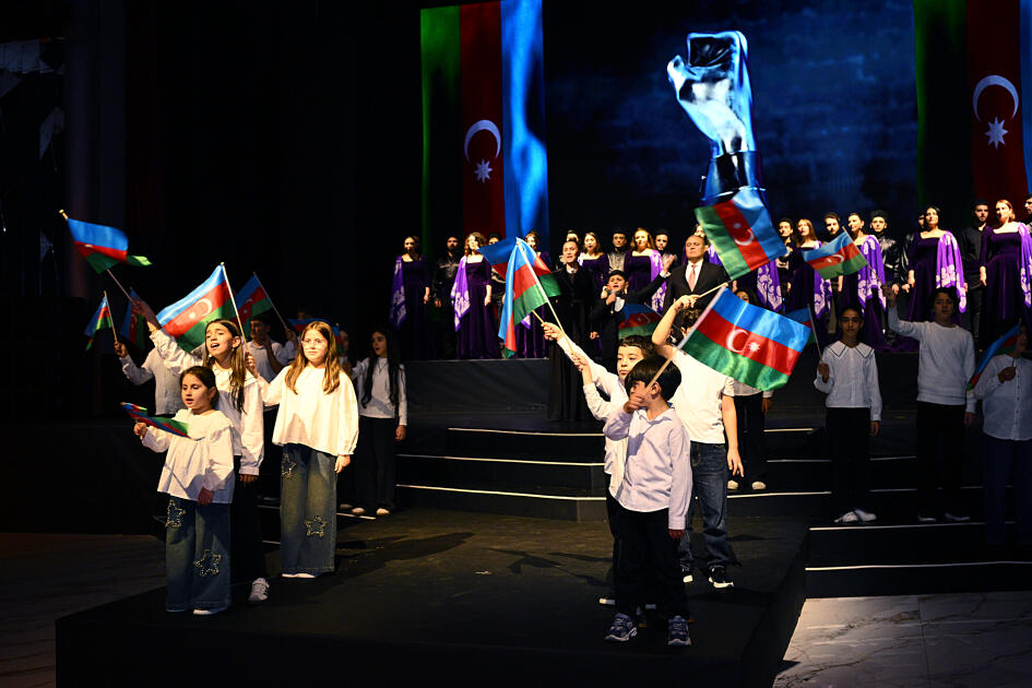 С участием матерей шехидов состоялось мероприятие, посвященное 5-летию Победы в Отечественной войне