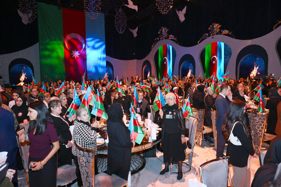 С участием матерей шехидов состоялось мероприятие, посвященное 5-летию Победы в Отечественной войне