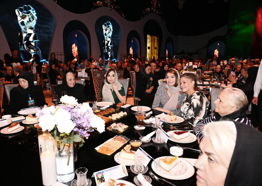 С участием матерей шехидов состоялось мероприятие, посвященное 5-летию Победы в Отечественной войне