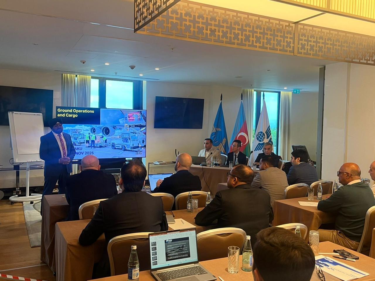 В Баку прошел семинар по наземному и грузовому обслуживанию