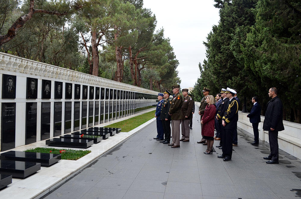 Делегация Национальной гвардии штата Оклахома США находится в Азербайджане