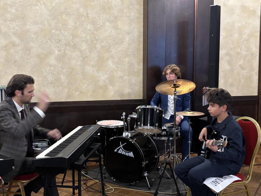 Buxarestdə Zəfər Günü qeyd olunub