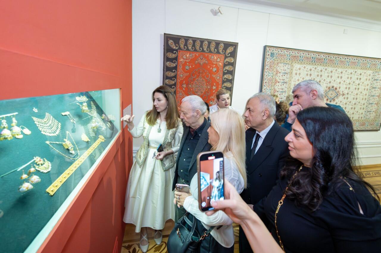 Сокровищница азербайджанского искусства – состоялось открытие новой постоянной экспозиции
