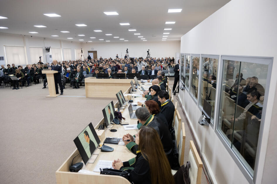 Məhkəmədə Arayik Harutyunla, Levon Mnatsakanyanla, Bako Sahakyanla, David Manukyanla və Arkadi Qukasyanla bağlı sübutlar elan olunub