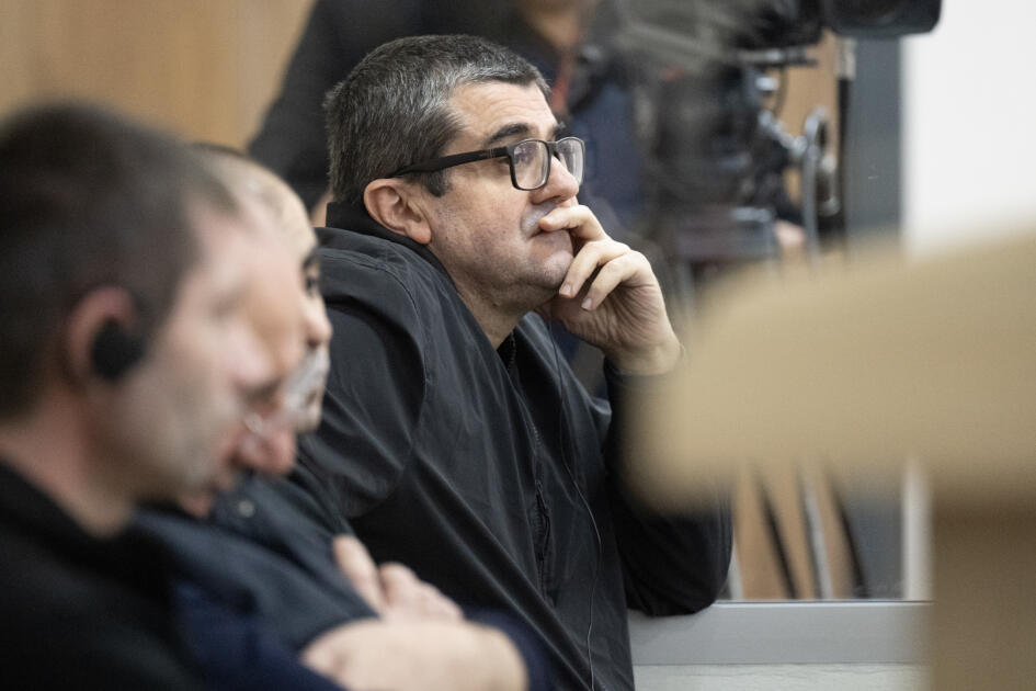 Məhkəmədə Arayik Harutyunla, Levon Mnatsakanyanla, Bako Sahakyanla, David Manukyanla və Arkadi Qukasyanla bağlı sübutlar elan olunub