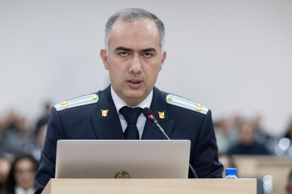 Məhkəmədə Arayik Harutyunla, Levon Mnatsakanyanla, Bako Sahakyanla, David Manukyanla və Arkadi Qukasyanla bağlı sübutlar elan olunub