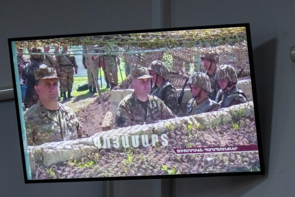 Məhkəmədə Arayik Harutyunla, Levon Mnatsakanyanla, Bako Sahakyanla, David Manukyanla və Arkadi Qukasyanla bağlı sübutlar elan olunub