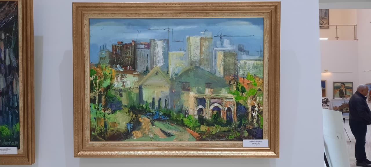 В Билясуваре открылась выставка фотографий и живописи "Дух Победы"