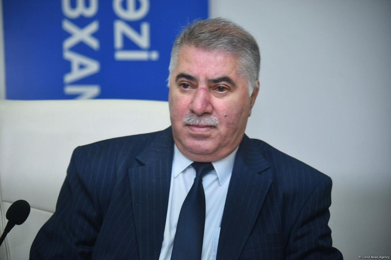 "Mediada Azərbaycan ədəbi dilinin normalarının düzgün tətbiqi” mövzusunda konfrans keçirilib