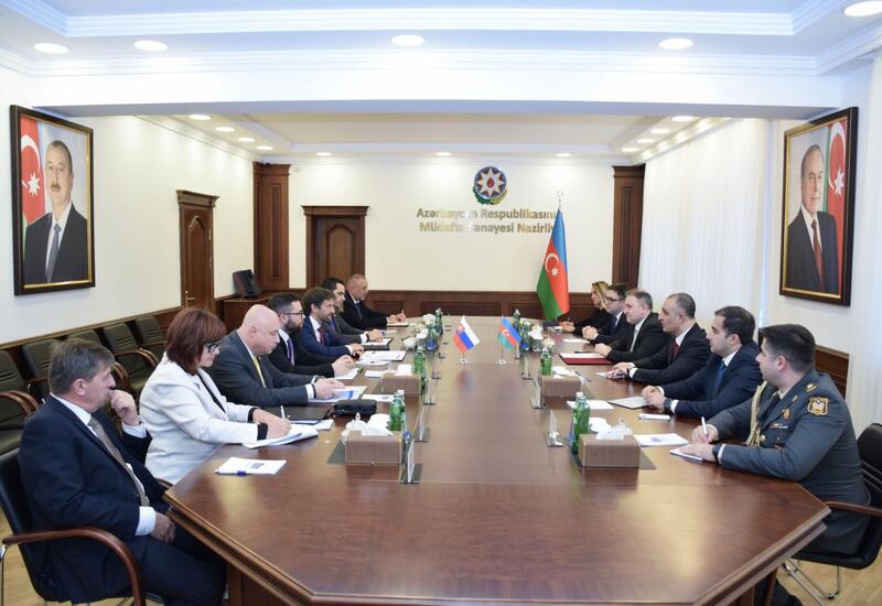 Азербайджан и Словакия обсудили вопросы сотрудничества в сфере оборонпрома