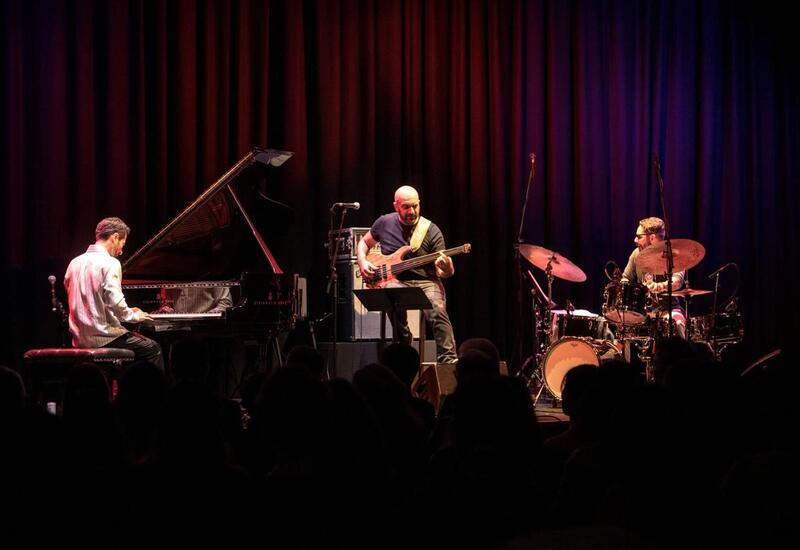 В Лондоне состоялся концерт Эльчина Ширинова "Мелодия единства, гармония Победы"