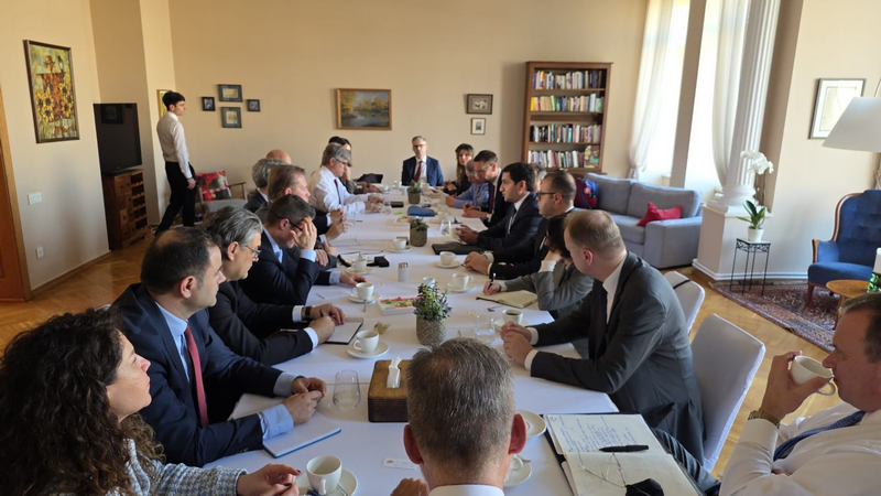 Азербайджан и НАТО обсудили перспективы дальнейшего сотрудничества