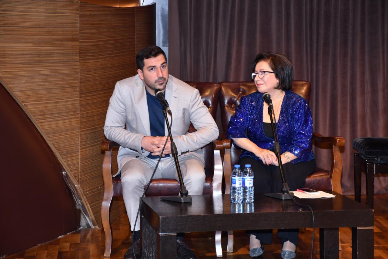 Тема патриотизма в азербайджанском искусстве – посвящается Дню Победы