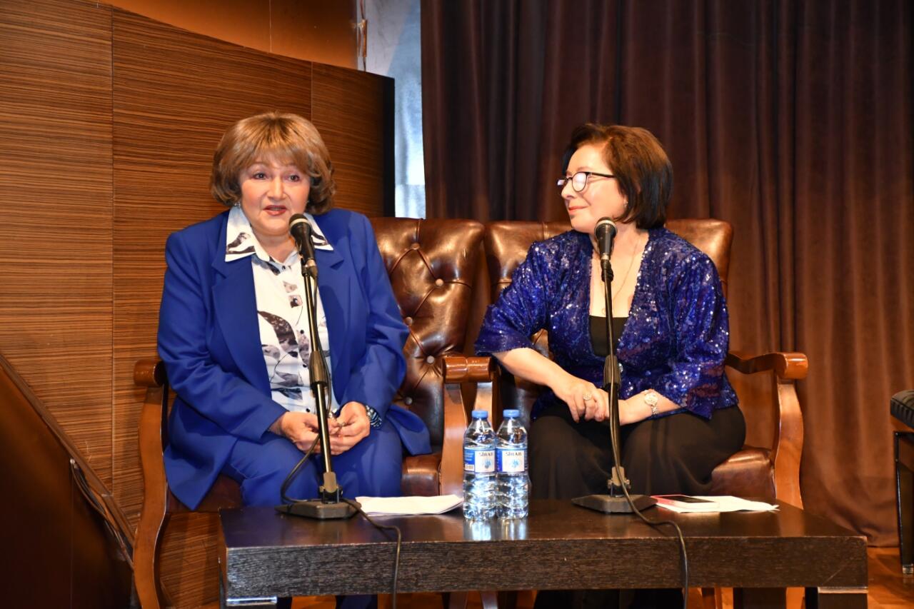 Тема патриотизма в азербайджанском искусстве – посвящается Дню Победы