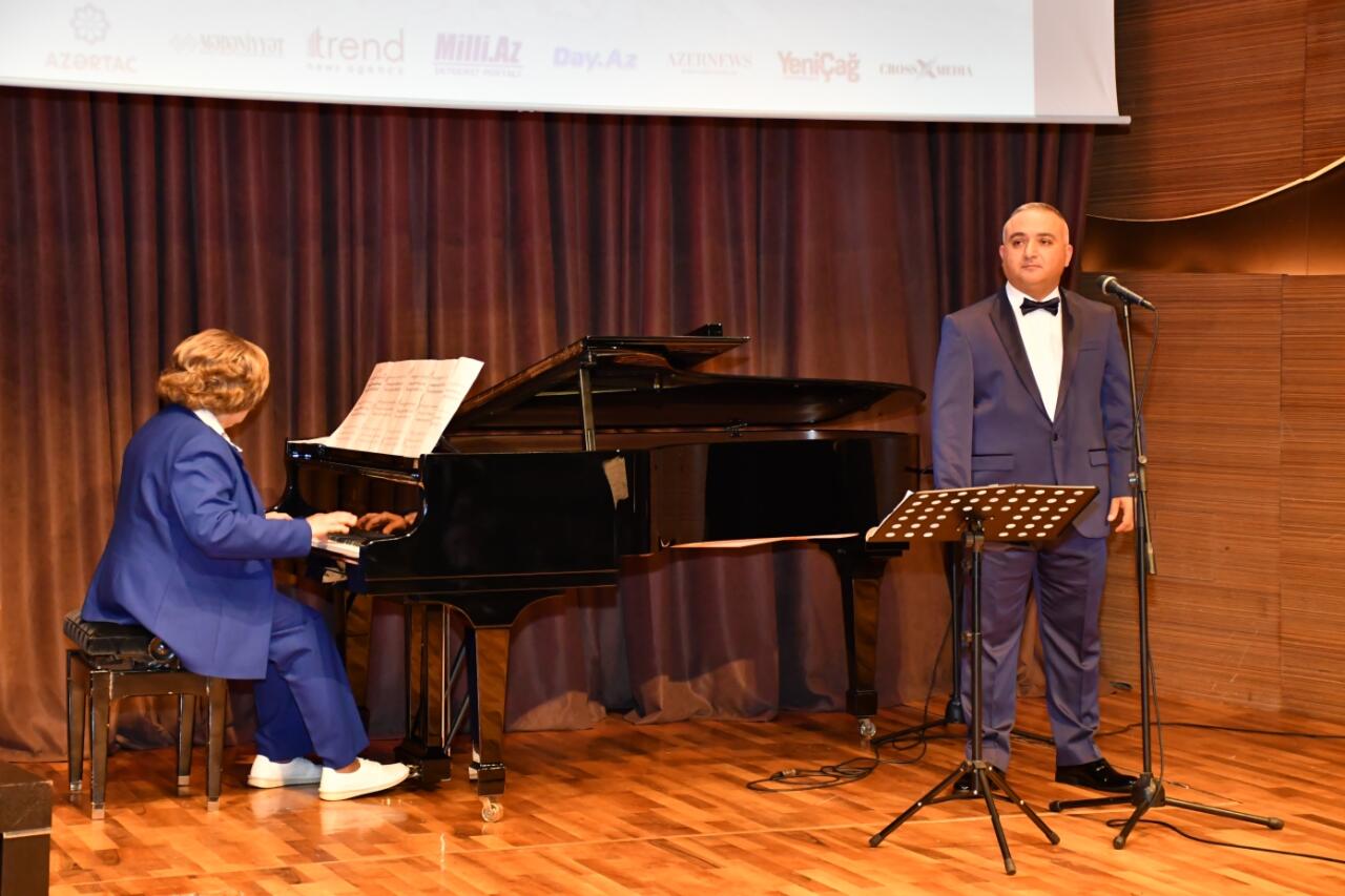 Тема патриотизма в азербайджанском искусстве – посвящается Дню Победы