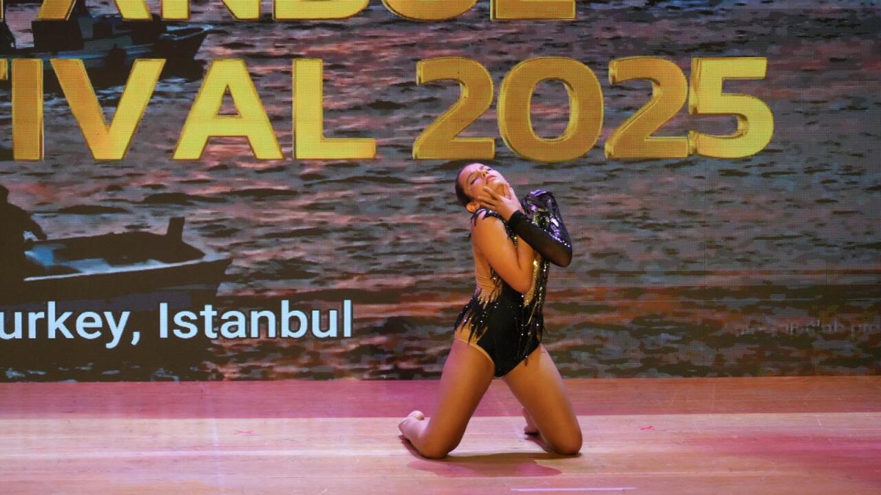 Азербайджанский танцор стал победителем международного конкурса в Стамбуле