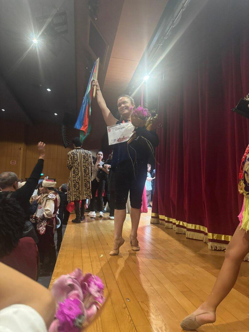 Азербайджанский танцор стал победителем международного конкурса в Стамбуле