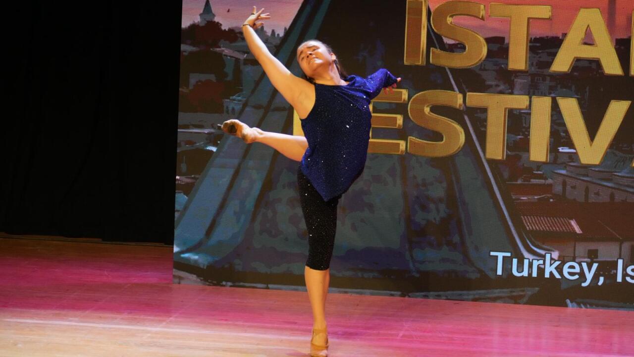 Азербайджанский танцор стал победителем международного конкурса в Стамбуле
