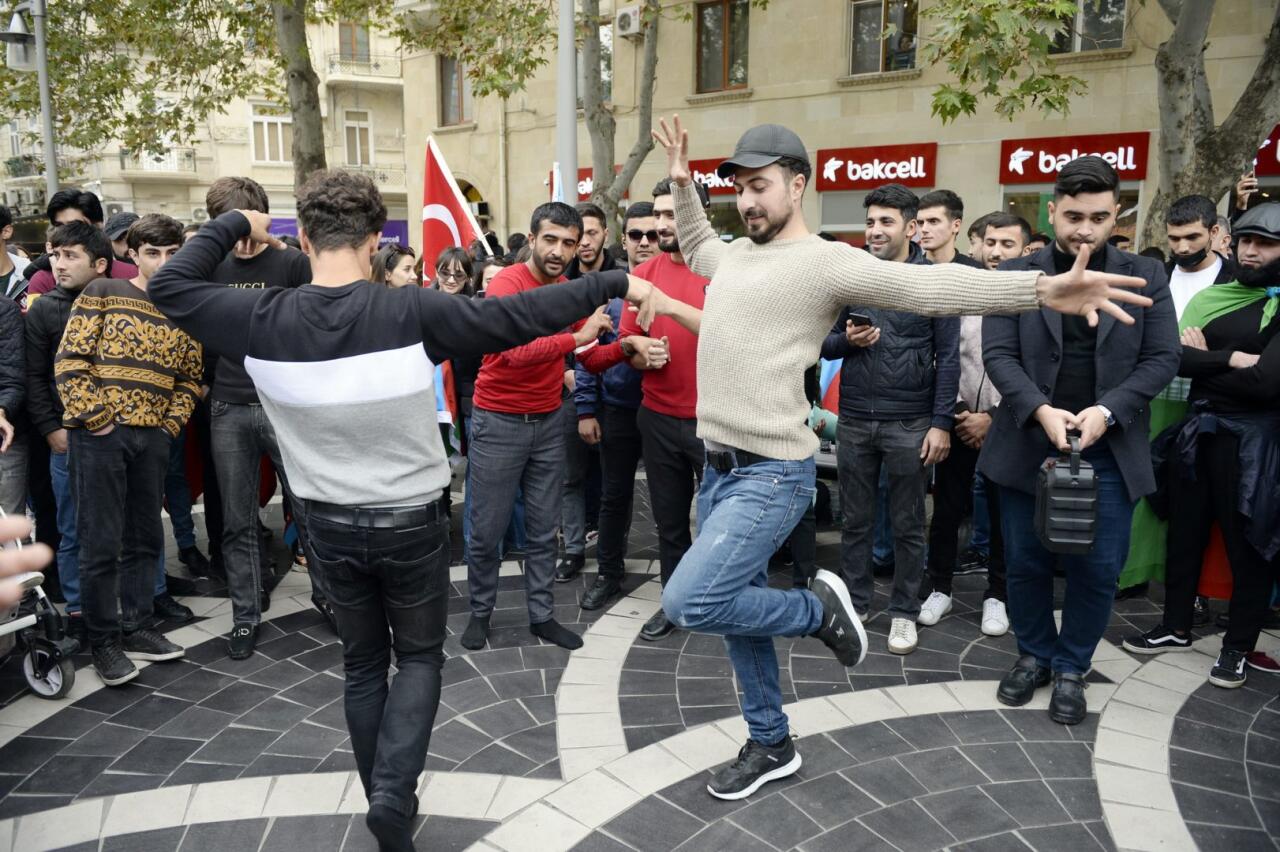 В Баку открылась выставка "Объектив Победы"