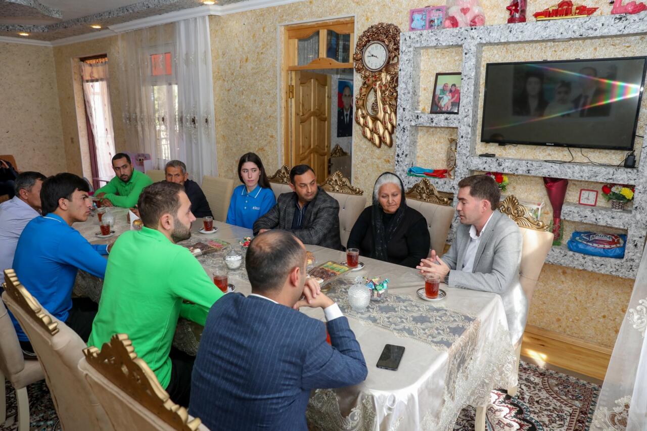 PASHA Holding предоставил праздничные подарки детям шехидов по случаю Дня Победы