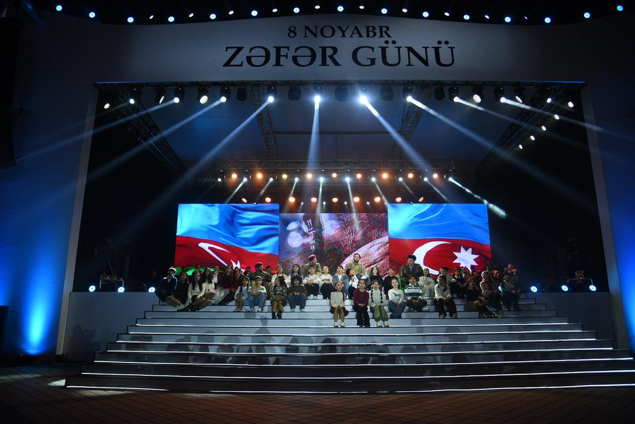 В Баку проходит праздничный концерт, посвященный Дню Победы