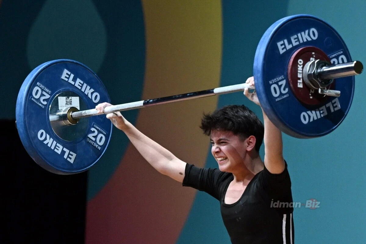 Азербайджанская тяжелоатлетка завоевала "бронзу" на VI Играх исламской солидарности