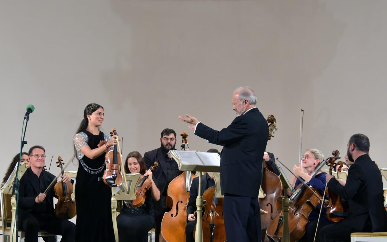 BIAF 2025 в Баку – вечер виртуозов с участием всемирно известного Маэстро Дмитрия Ситковецкого покорил сердца